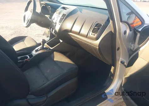 2017 Kia Forte Lx из США, поврежденный, VIN 3KPFK4A70HE065117